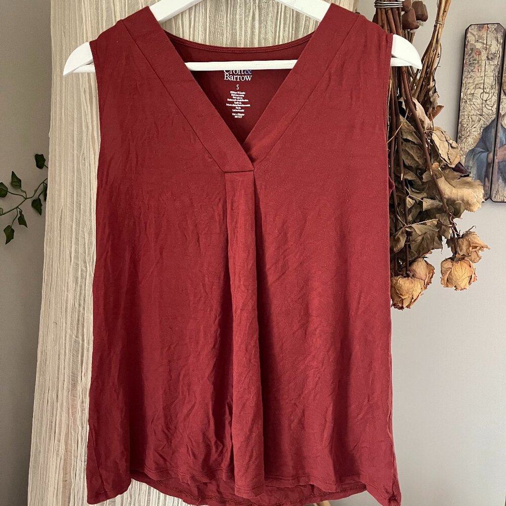 Croft & Barrow Sleeveless Blouse
